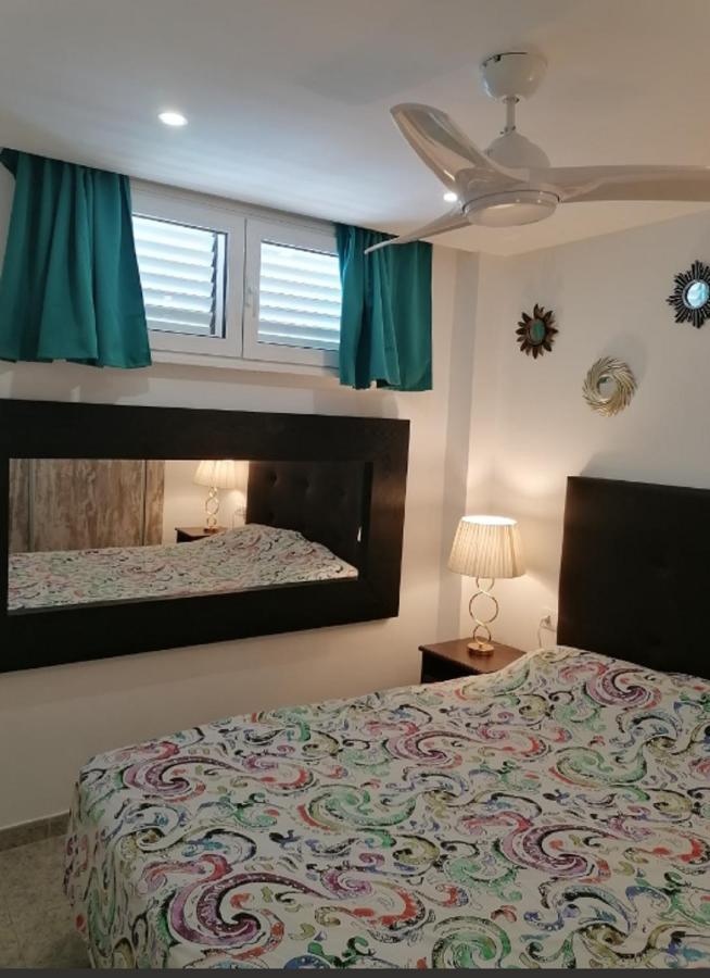 Mama Yumbo Apartment Playa del Ingles  Luaran gambar